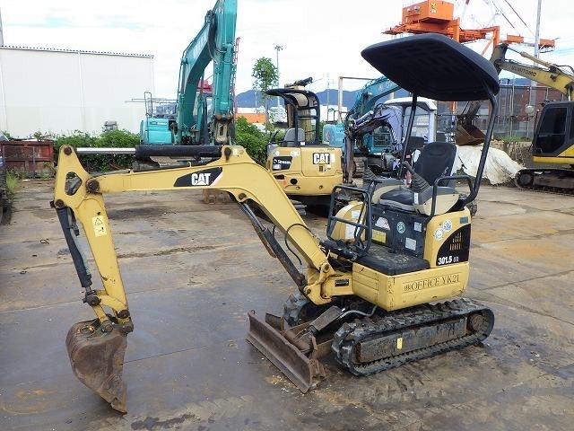 301.5CR-RAA02220-001.jpg